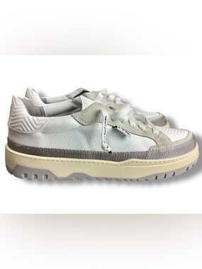 P448 Olli White Gray Leather Sneakers size 9.5 10 Men’s Unisex EU 42